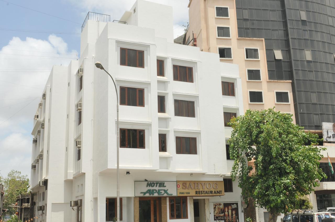 Hotel Apex Surat Exterior foto